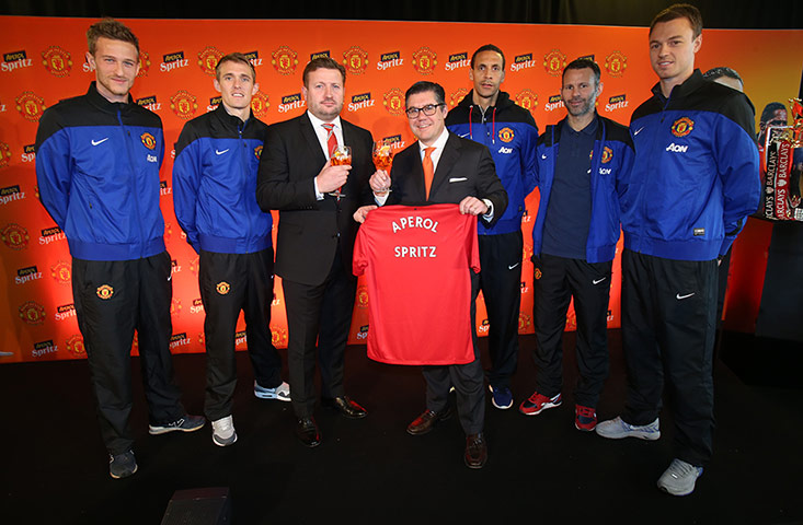United partners: Manchester United Announce Partnership with Aperol