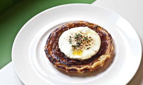 Goatr's cheese and onion tart
