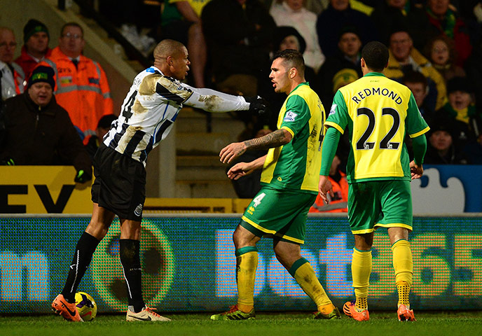 Tuesday's games: Loic Remy and Bradley Johnson sent off