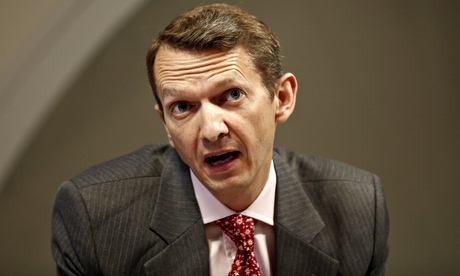 Bank of Englands chief economist struggles with stance on Britains prospects