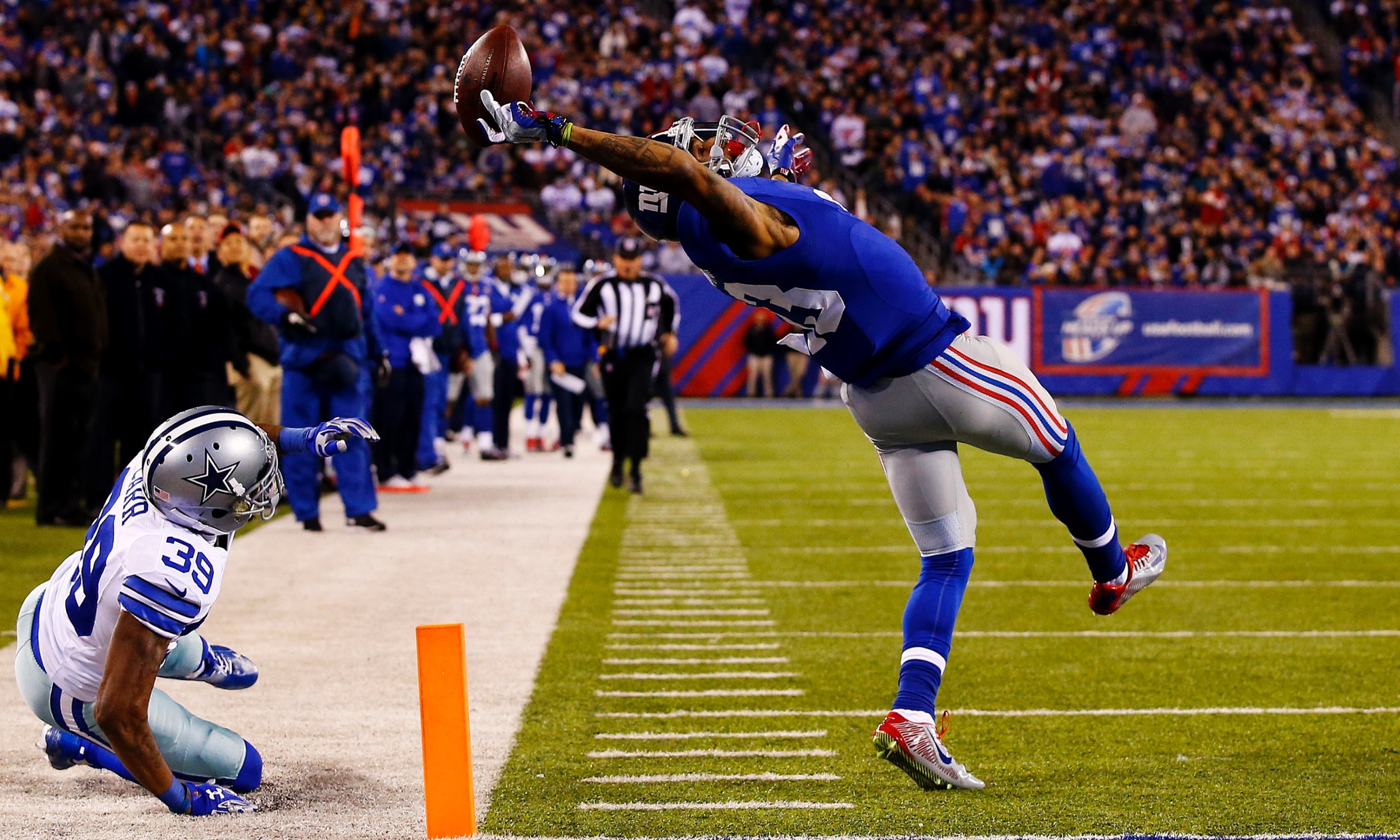 Odell Beckham Jrs Circus Grab And Nine Other Incredible Nfl Catches 