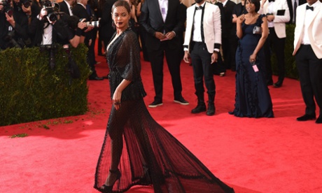 Beyonce arrives at the 2014 Met Ball