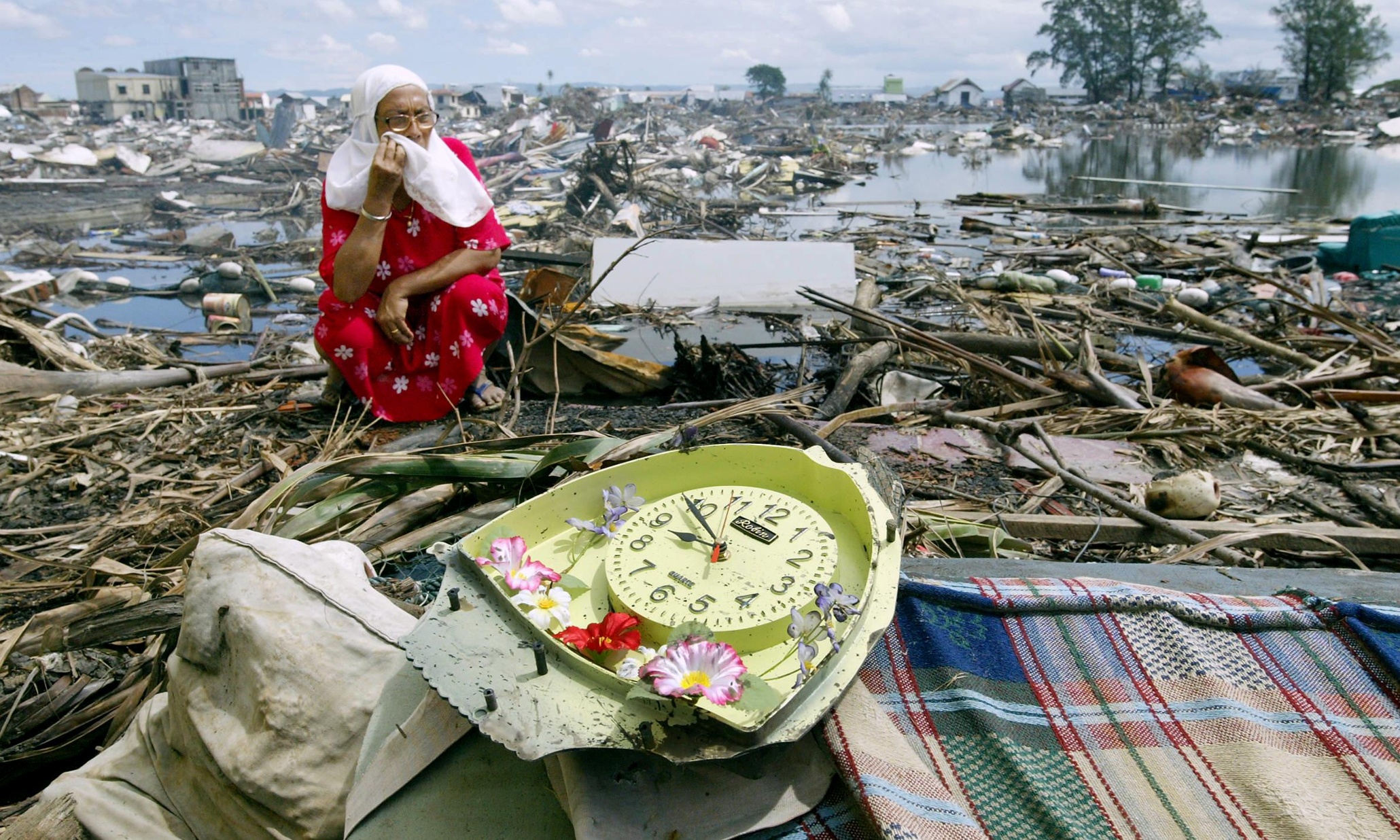 The human and financial cost of the Indian Ocean tsunami – interactive