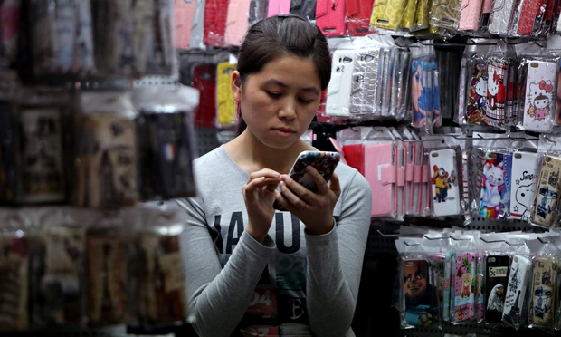 Mobile phone accessory boom: tough call for case makers chasing riches