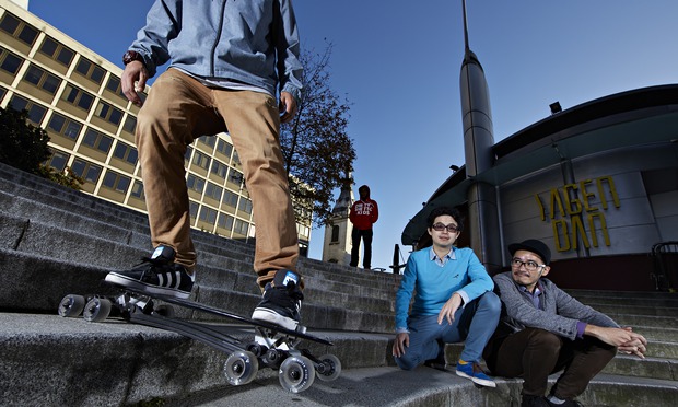 Stair-Rover: the skateboard that takes on the city – including the steps