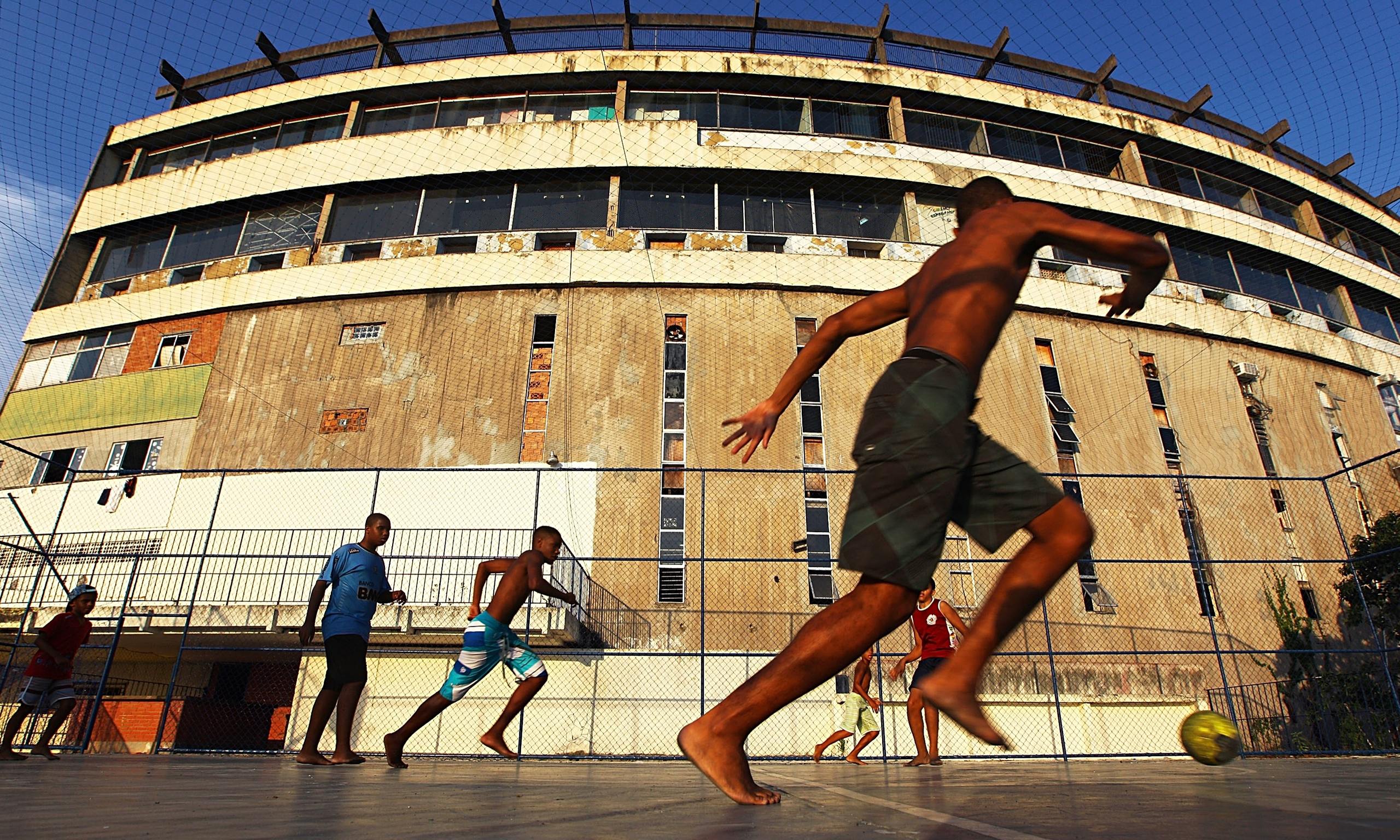 Brazils World Cup Courts Disaster As Delays Protests And Deaths Mount