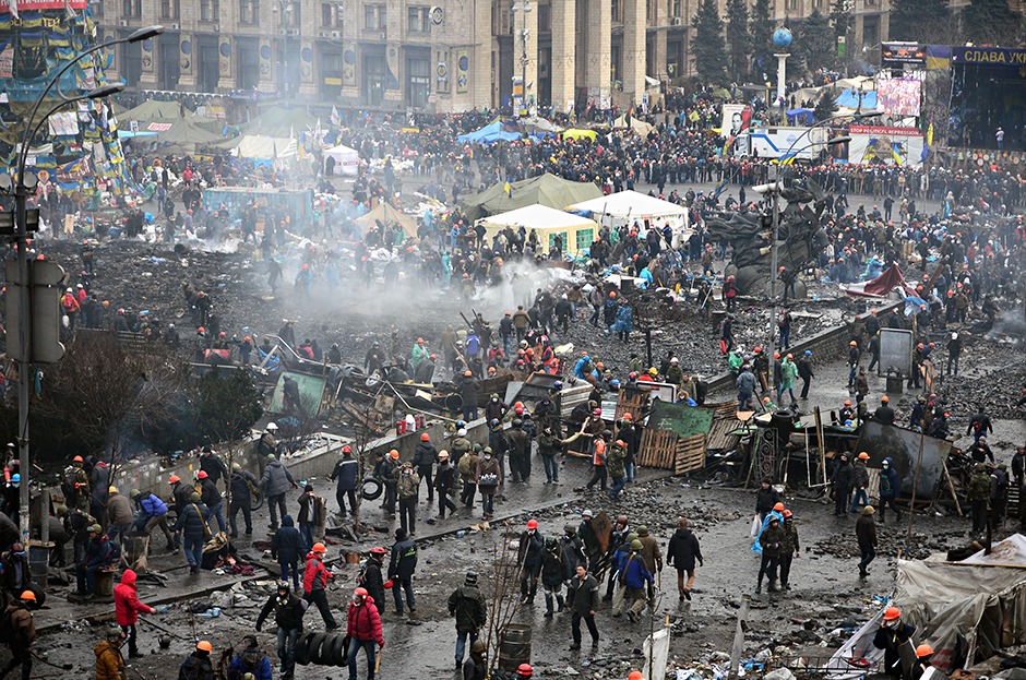 Сколько длился майдан. Майдан. Майдан 2014. Майдан после войны. Киев Майдан 2014.