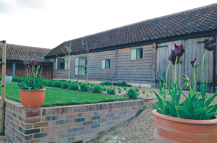 Cool Cottages:Norfolk: Quaker Barn, Haveringland