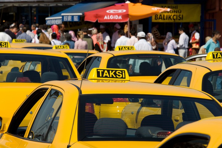 Picture quiz taxis: Image four