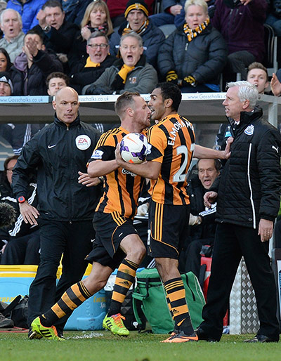 Pardew Headbutt: Meyler pushes Pardew