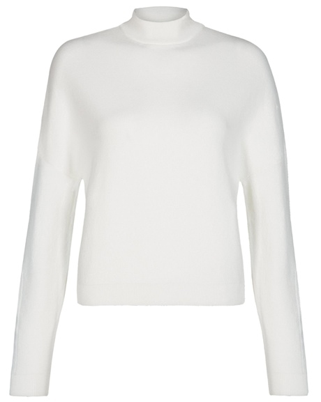 Spring fashion: cropped top