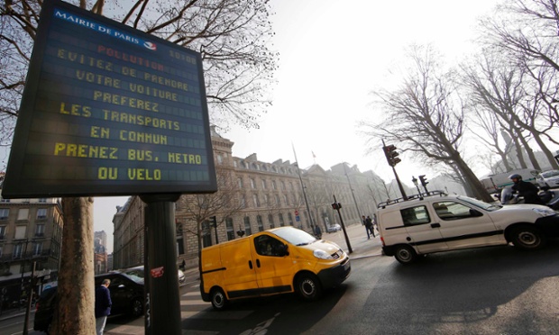A Paris city information board which reads, 