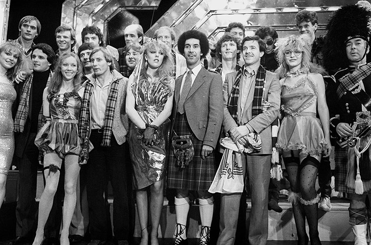 footballers singing: 1982 Scotland World Cup Song - 'Top of the Pops' 