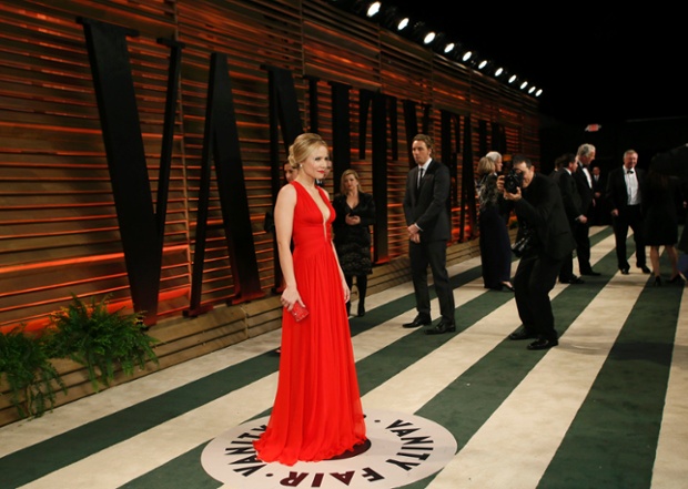 Actress Kristen Bell arrives at the 2014 Vanity Fair Oscars Party in West Hollywood