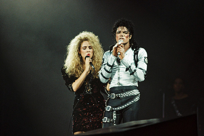 10 best: Michael Jackson Performs At Wembley