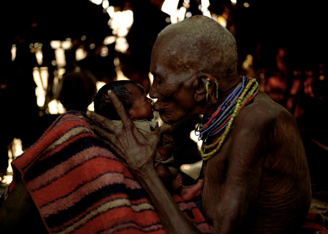 Photographing Africa: grandma and baby