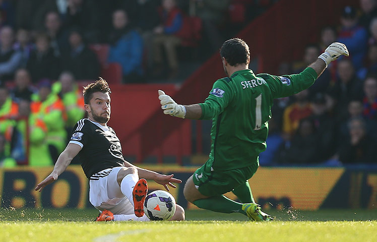 Saturday Round-up: Jay Rodriguez scores