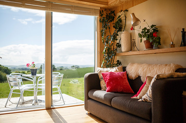 Cool Cottages DumfriesGal: Brocklock Bothy int