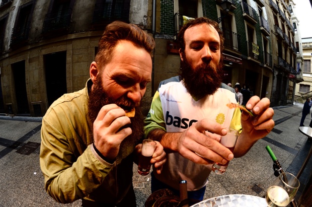 Drinking dry-iced rosewater at Bar Zeruko