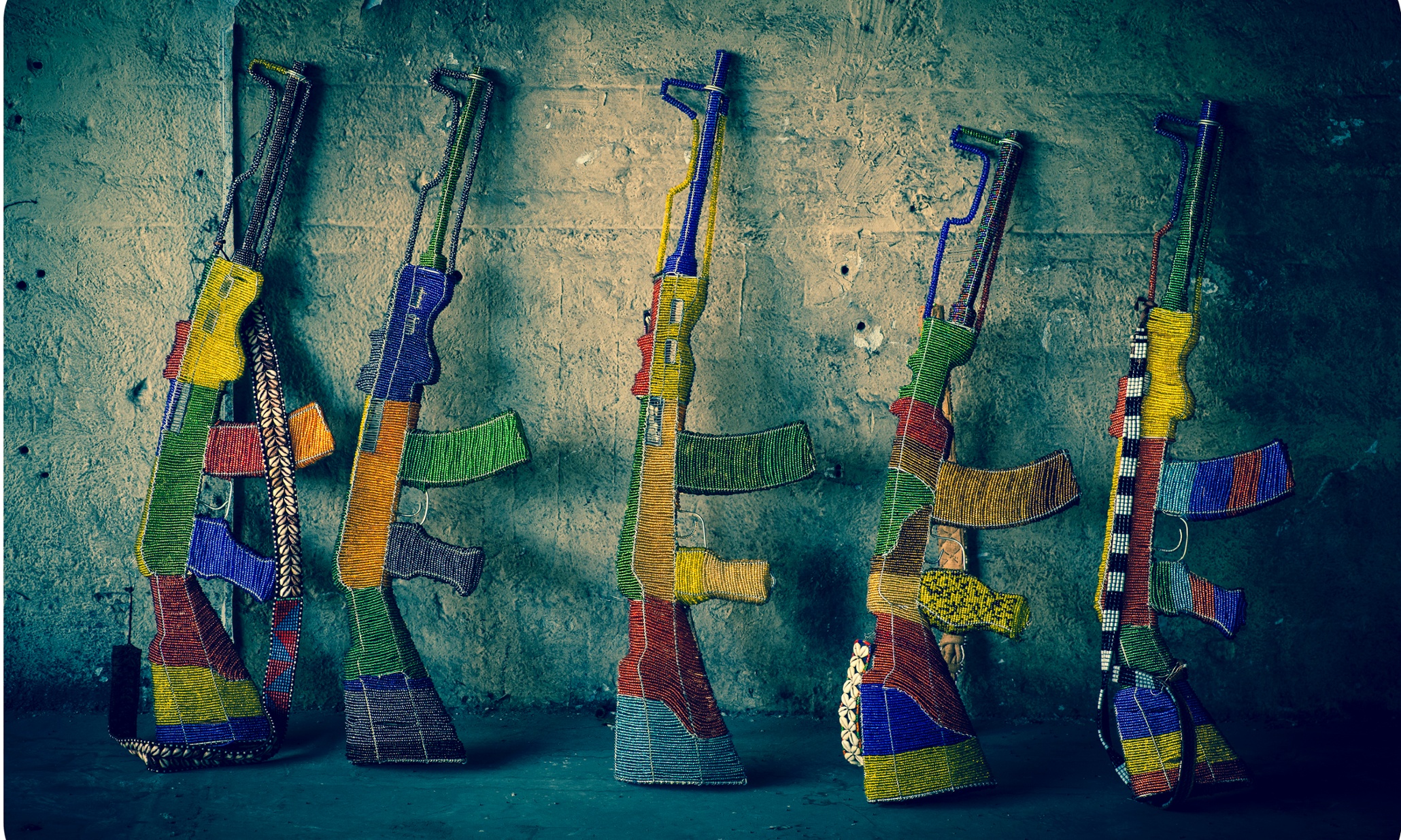 Ghosts Ak 47 Guns Made From Beads And Wire In Pictures World News 