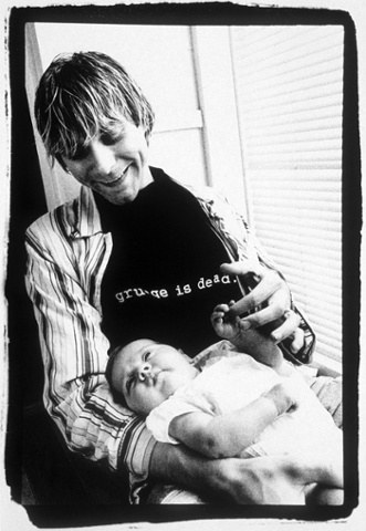 Kurt Cobain with his daughter Frances Bean  Nirvana - 1993.