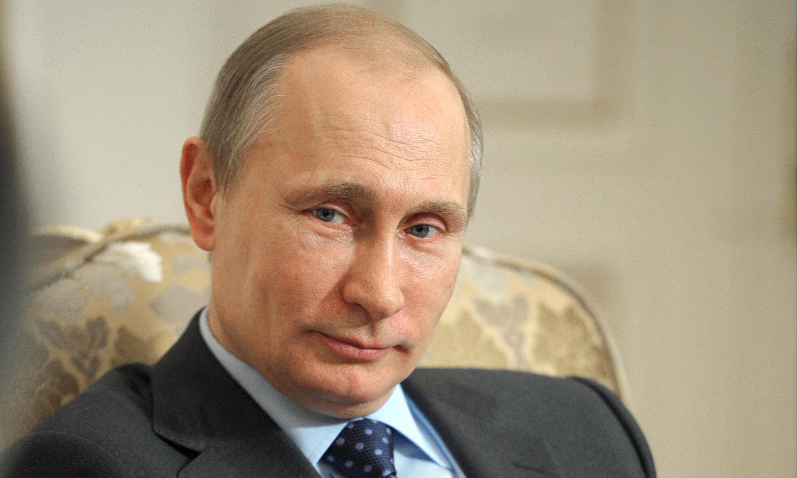 Vladimir Putin professes high hopes for Ukraine summit | World news 