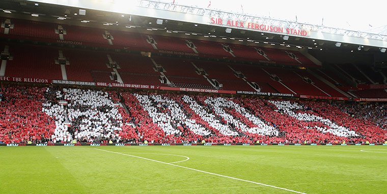 rio at united: Manchester United fans salute Rio