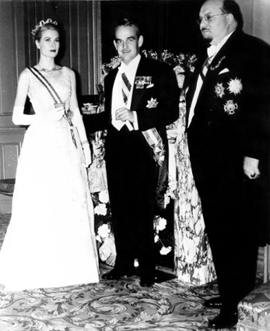WEDDING IN MONACO, Grace Kelly, Prince Rainier, 1956