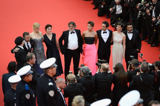 (L-R) Director Olivier Dahan, actors Tim Roth, Nicole Kidman, Jeanne Balibar, producer Pierre-Ange Le Pogam, guests, actress Paz Vega, screenwriter and producer Arash Amel 