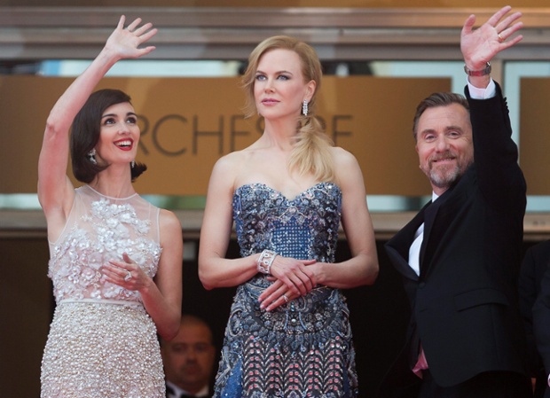 (L-R) Spanish actress Paz Vega, Australian actress Nicole Kidman and British actor Tim Roth 