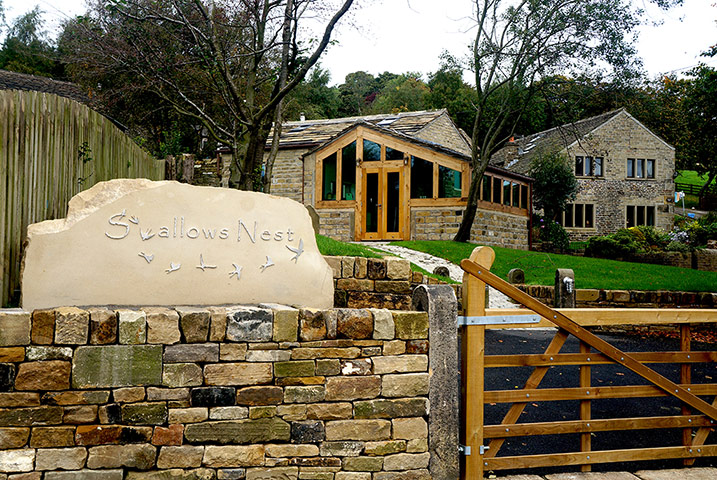Cool Cottages : Pennines: The Swallows Nest, Slaithwaite, West Yorkshire