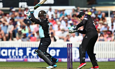 Graeme Smith's young Surrey end Somerset's unbeaten start