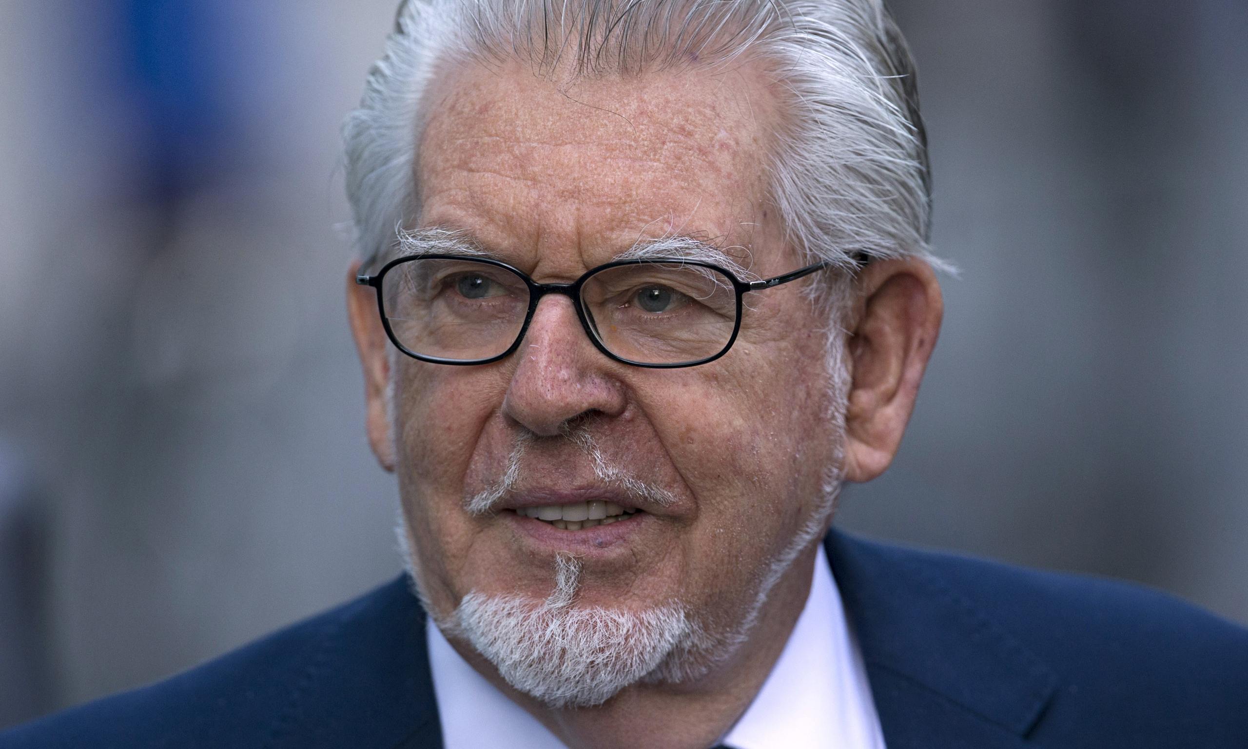 Rolf Harris Indecent Assault Trial Begins Uk News The Guardian