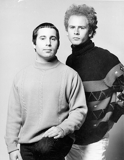 Readers' 10: Photo of Simon and Garfunkel