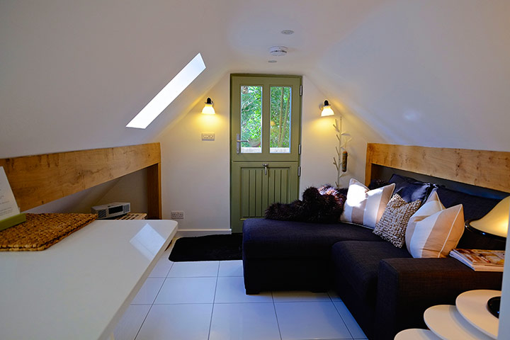 Cool Cottages Home: Treehouse