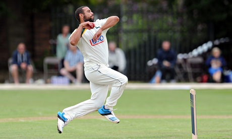 Nottinghamshires Andre Adams rolls back the years against Lancashire
