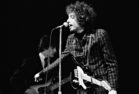 T Bone Burnett: How I set lyrics for Bob Dylan's new Basement Tapes to ...