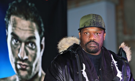 Dereck Chisoras broken hand forces him out of fight with Tyson Fury