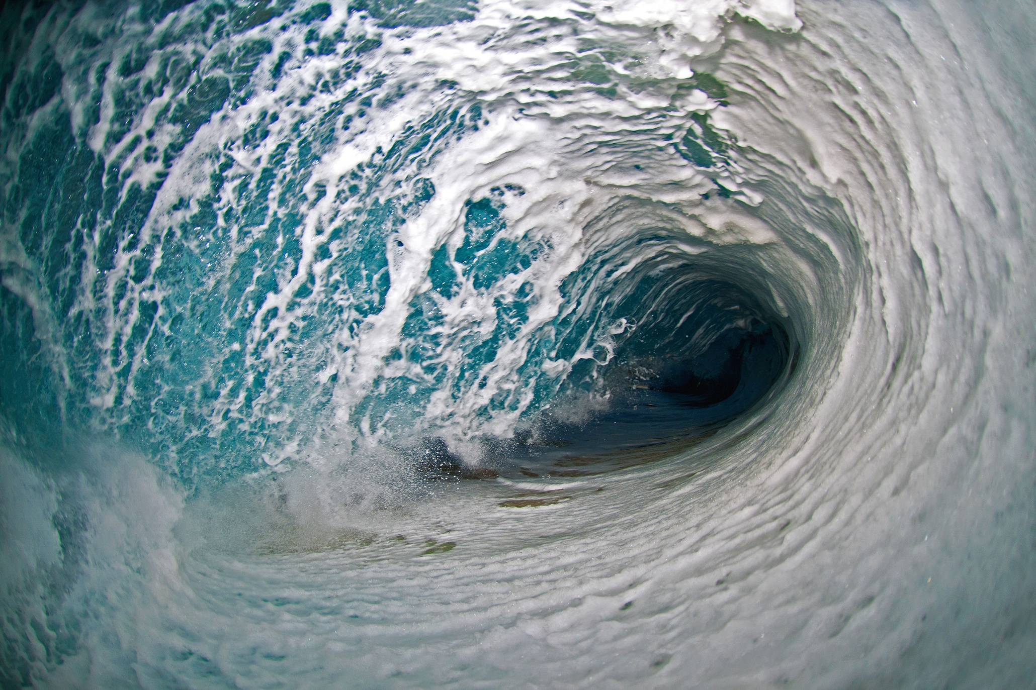 hawaii-s-spectacular-ocean-waves-in-pictures-us-news-the-guardian