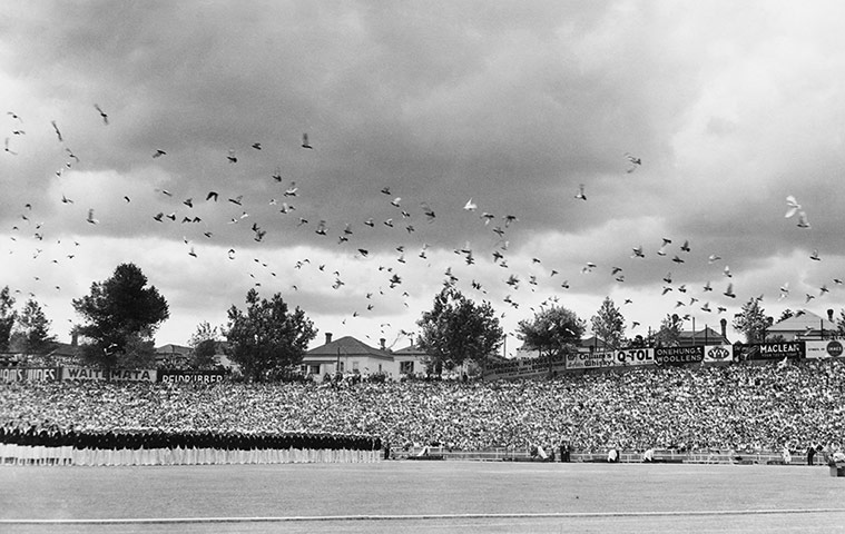 opening ceremonies: 1950 Empire Games Open