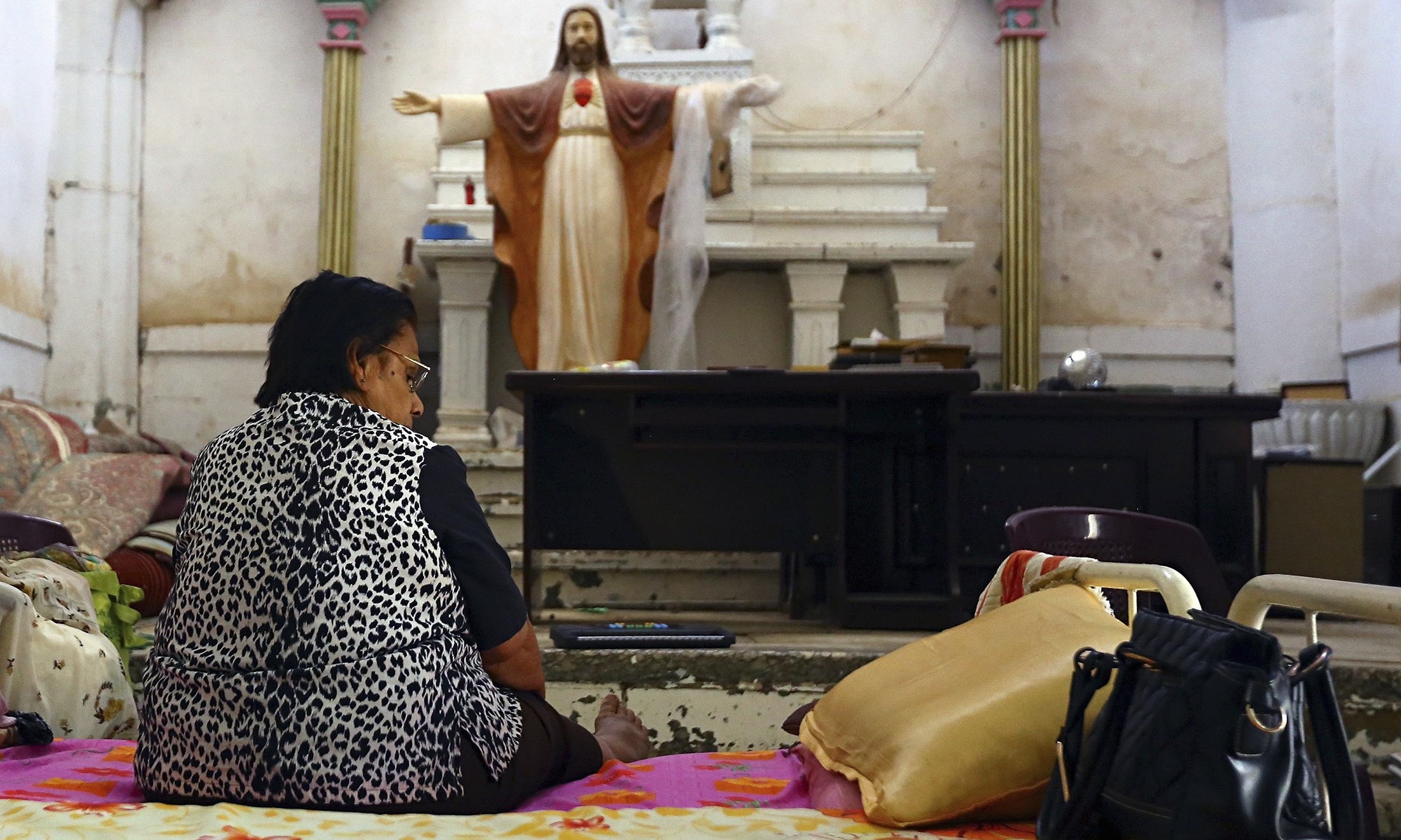 They Are Savages Say Christians Forced To Flee Mosul By Isis World 