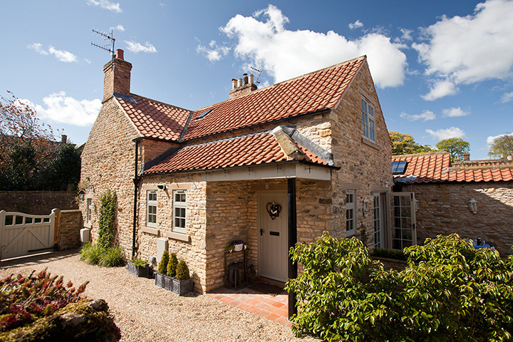 Cool cottages Yorkshire: Foxglove Cottage,  Hutton Buscel
