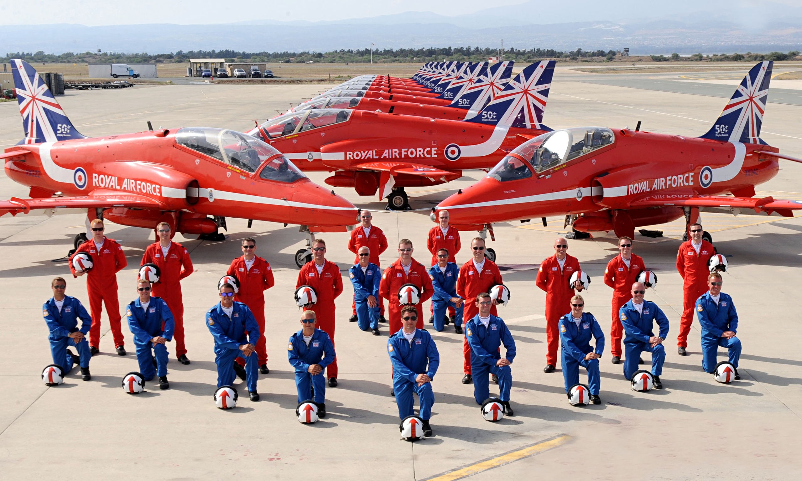 Red Arrows Backpack Red Arrows Website : Profile: The Red Arrows – LOAG