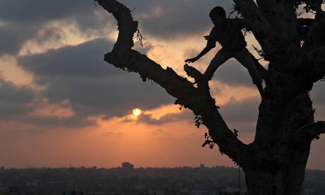 Palestinian and Israeli talks in Cairo lead to 24-hour ceasefire extension
