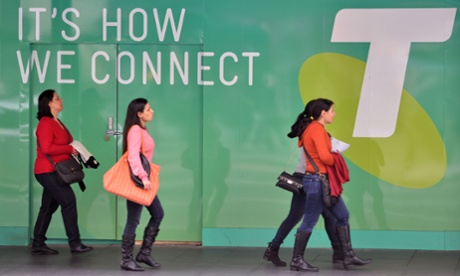 Telstra late fees class action planned by Sydney law firm
