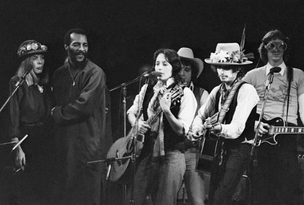 Joni Mitchell, Richie Havens, Joan Baez, and Bob Dylan