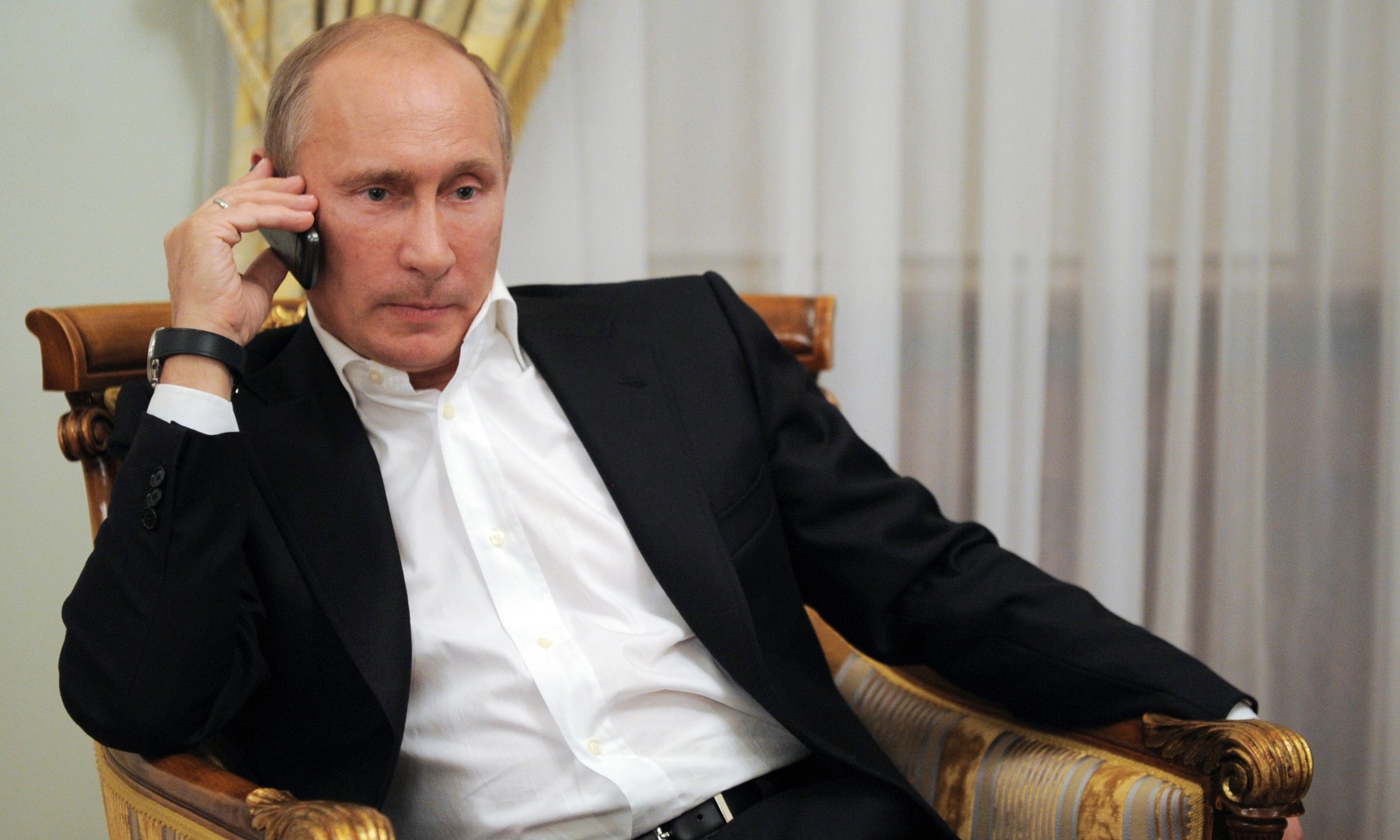 Every Phone Call Putin Has Made To A World Leader In 2014 News The