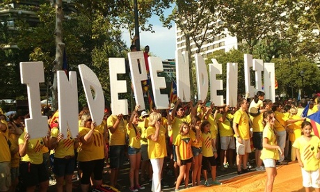 Catalan demonstration for an independence vote: your photos