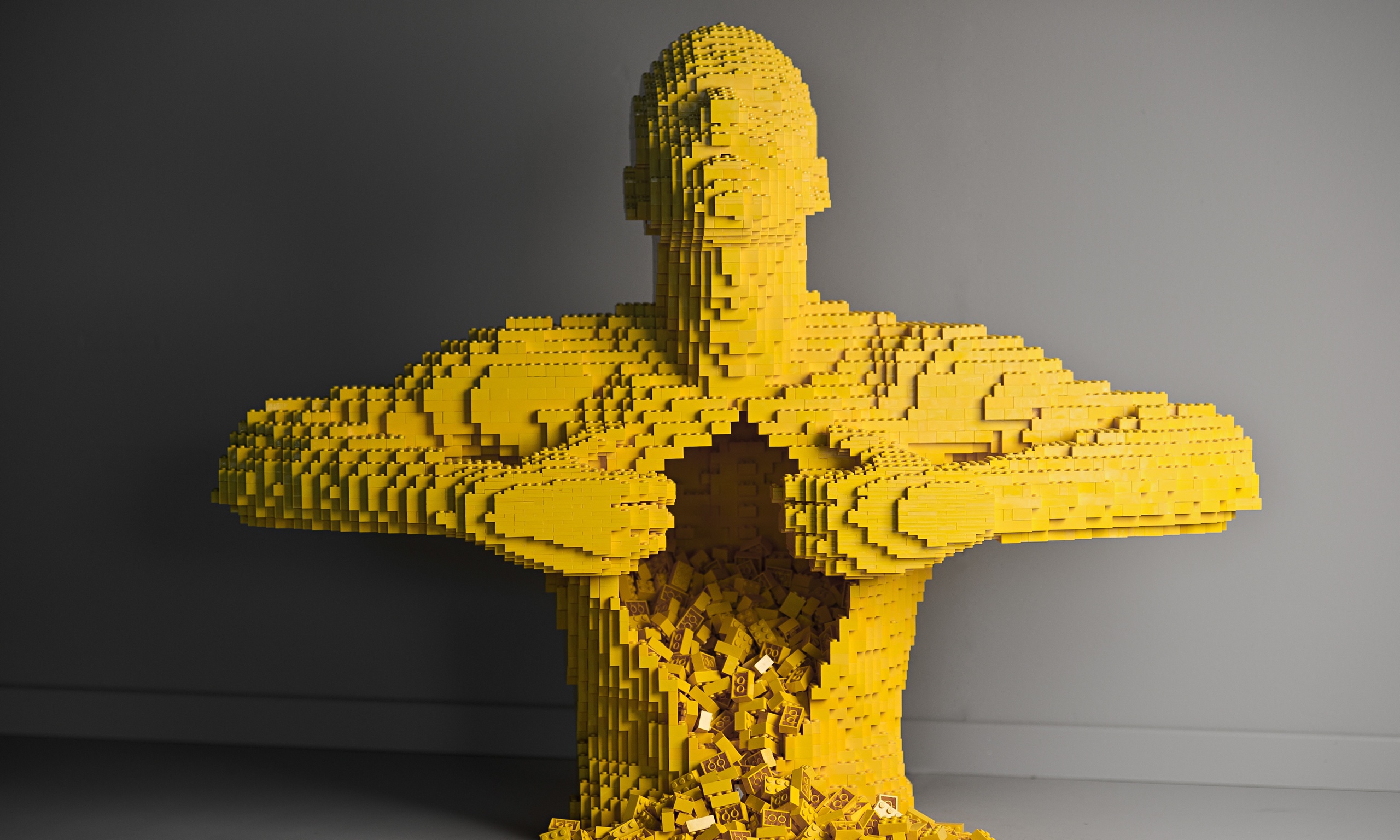 Lost in Lego: Art of the Brick displays more than 80 ...