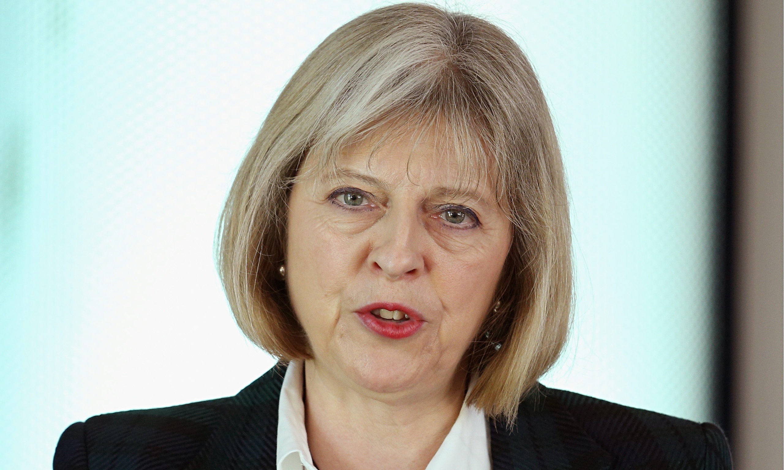 Theresa May Plans New Powers To Ban Extremists From Tv Appearances Uk 